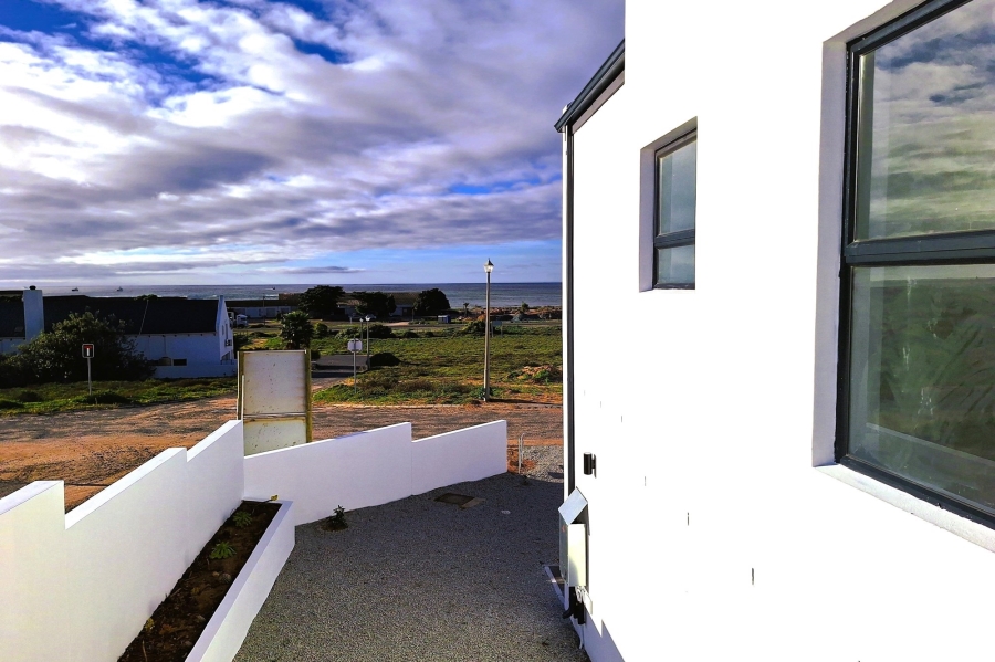 4 Bedroom Property for Sale in Da Gama Bay Western Cape
